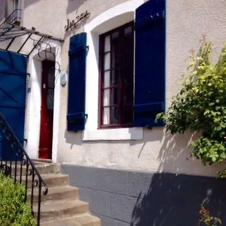 Chez Nous Holiday home *